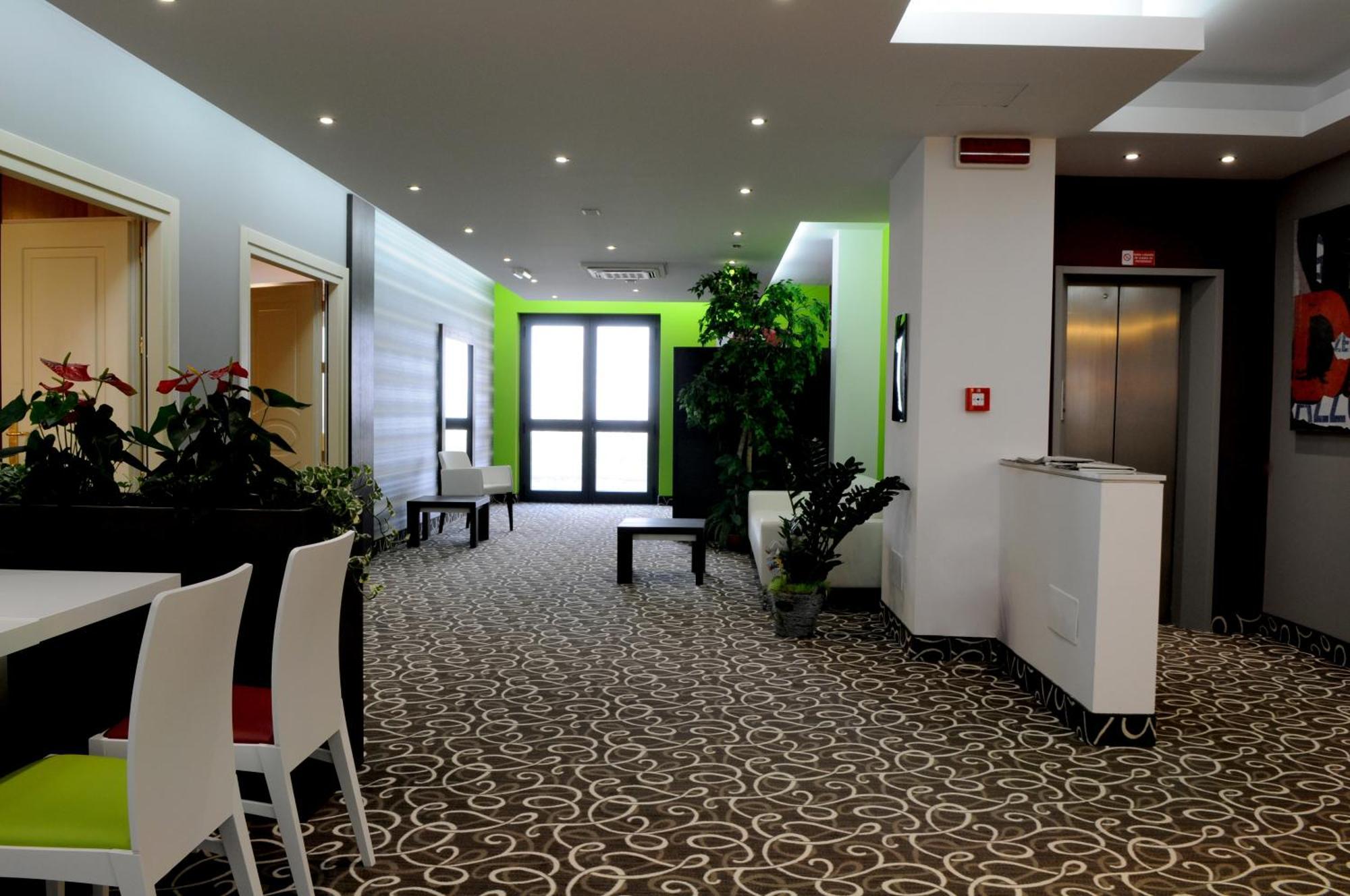 Hotel Gardenia Romano Canavese Exterior photo